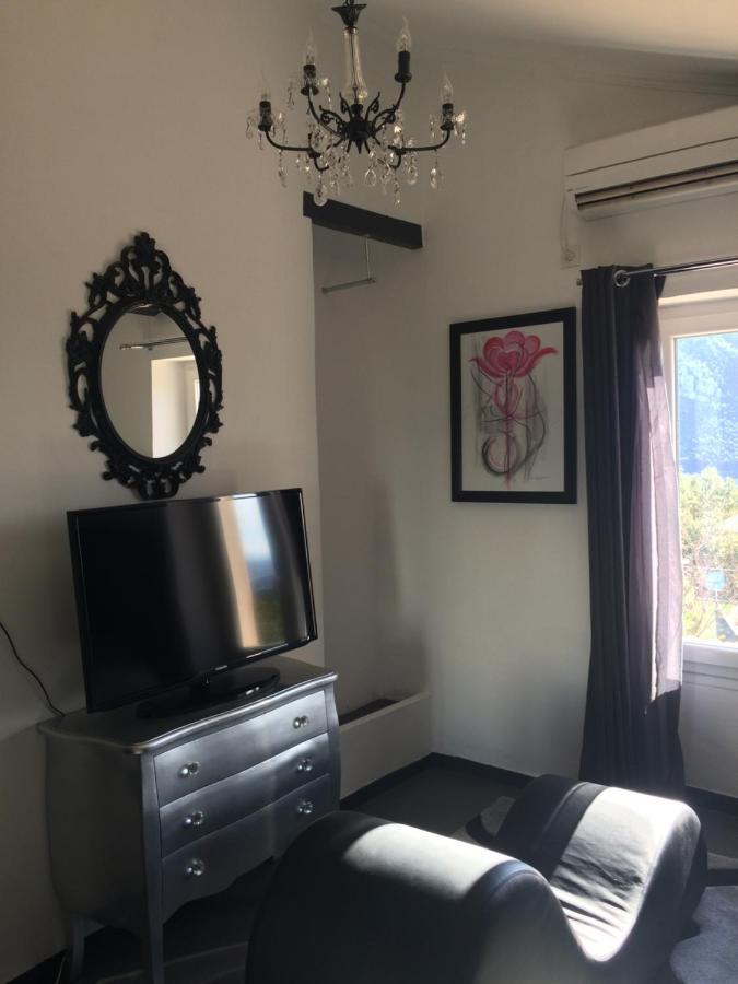 La Parenthese Amoureuse Toulon Bagian luar foto